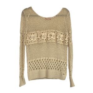 𝅺GUESS Crocheted Sweater